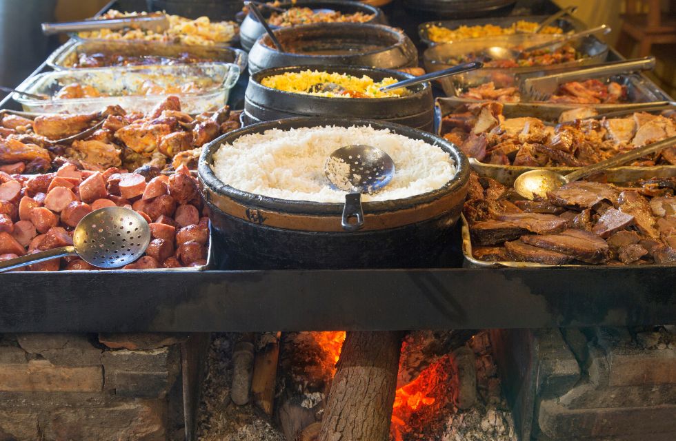 Festival de Comida da Roça Celebra Tradição e Sabores Mineiros em Conceição do Mato Dentro